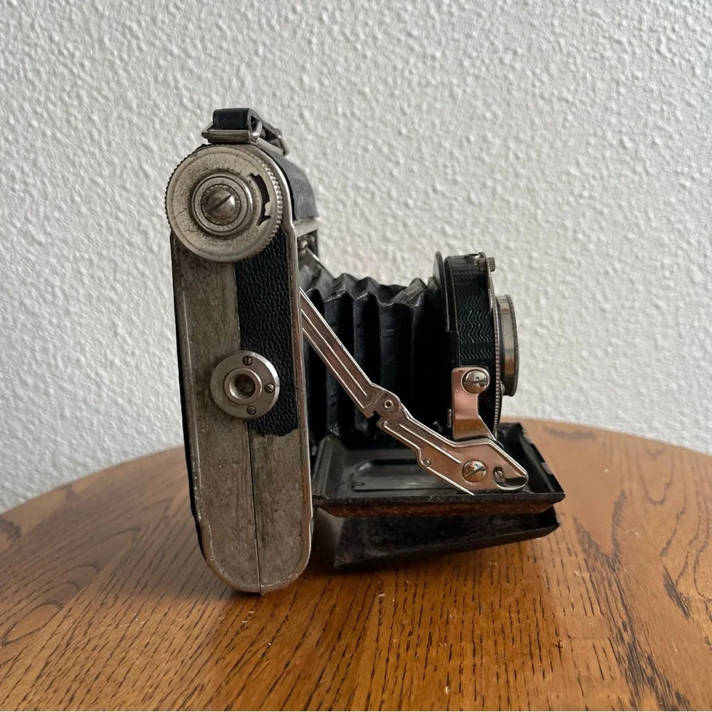 Rulex 1930s folding film camera